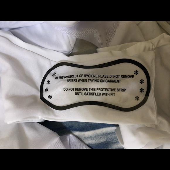 F21 mesh panel one piece swimsuit - Picture 7 of 8